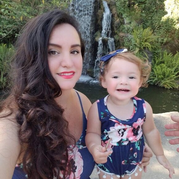 Mommy and Me Dress Set Floral Summer Beach Sleeveless with Headband - Picture 4 of 5